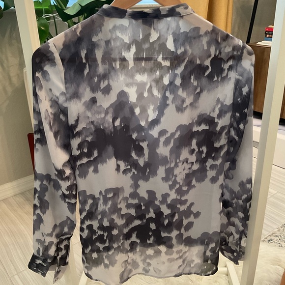 H&M Size 4 Printed Blouse - Picture 2 of 3